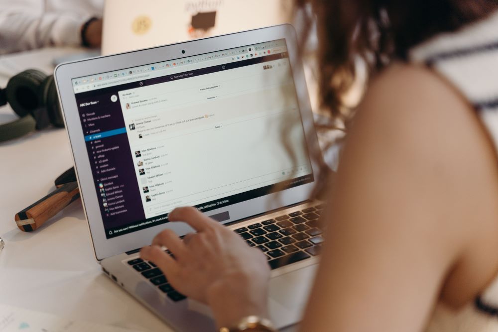 TOP 5 CRM sprendimai gamybos įmonėms Lietuvoje